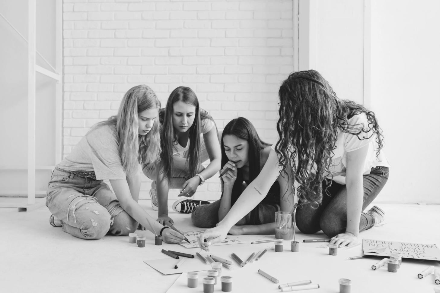 Наглядные примеры работы с цветовой теорией в рисовании